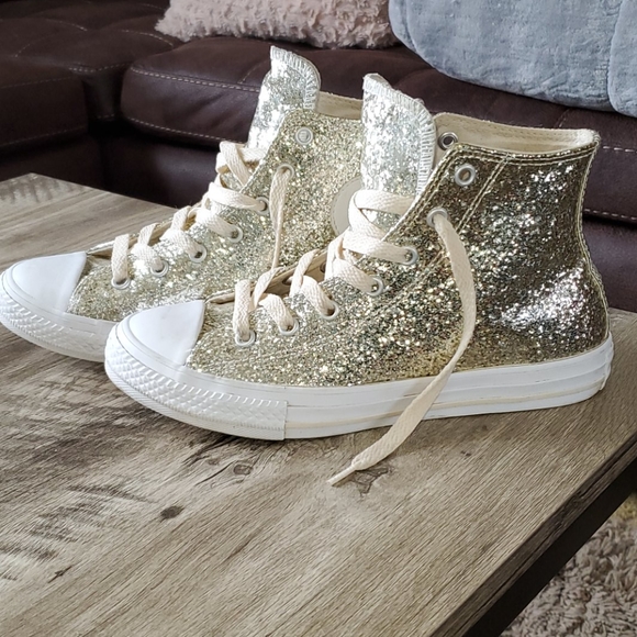 gold glitter converse sneakers
